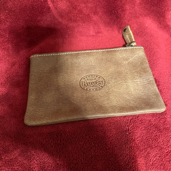 Cute Roots Brown Leather Mini Backpack - Picture 3 of 4